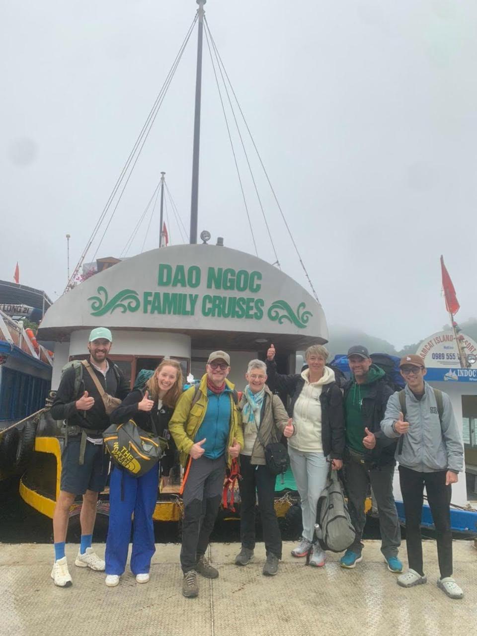 Windy Homestay Cat Ba Island Bagian luar foto