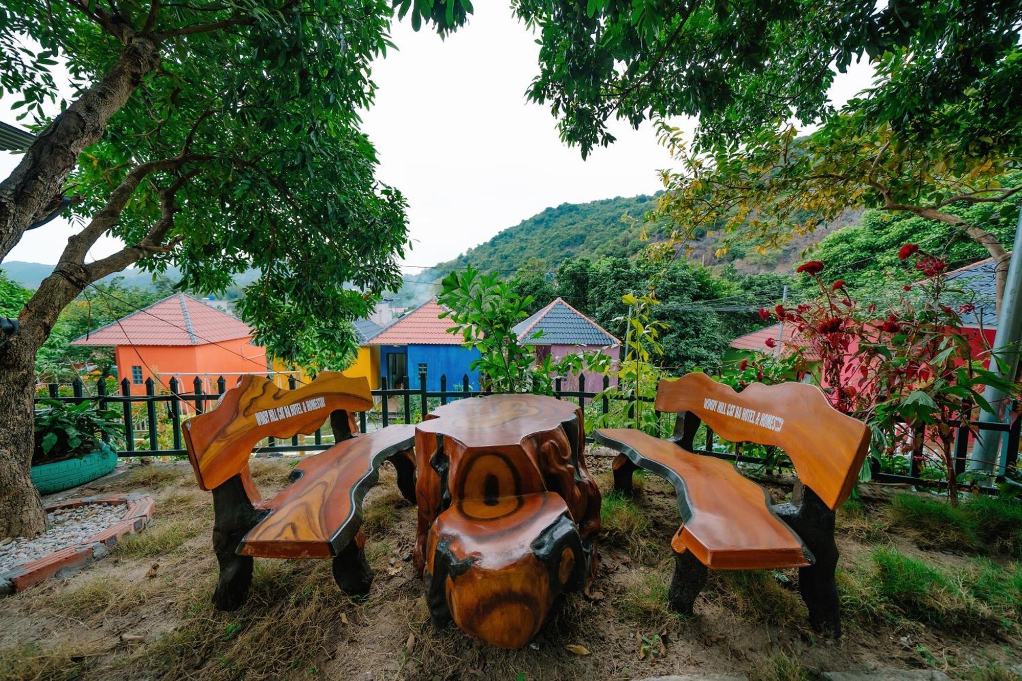 Windy Homestay Cat Ba Island Bagian luar foto